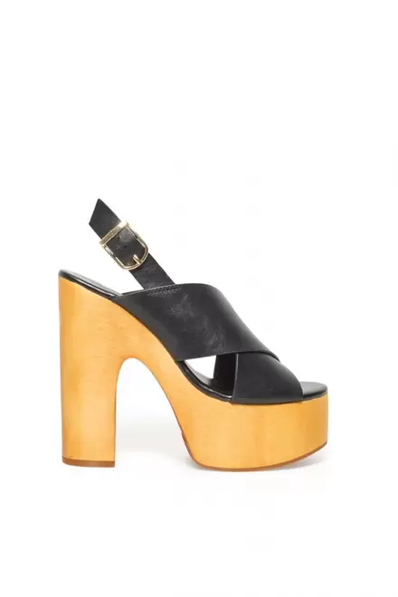 Oferta de Sandalia zueco woman + Colores      89,99€ por 89,99€ en Sfera