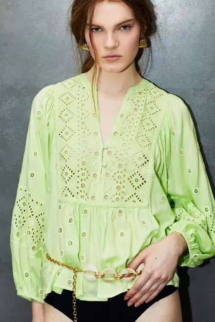 Oferta de Blusa schiffly por 29,99€ en Sfera