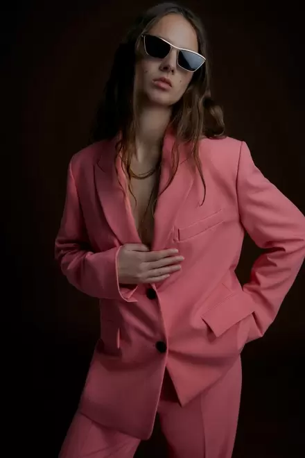Oferta de Chaqueta traje recta por 59,99€ en Sfera