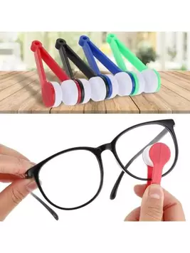 Oferta de Clip multifuncional portátil para lentes de gafas con limpiador, toallitas limpiadoras portátiles para gafas por 0,5€ en SheIn