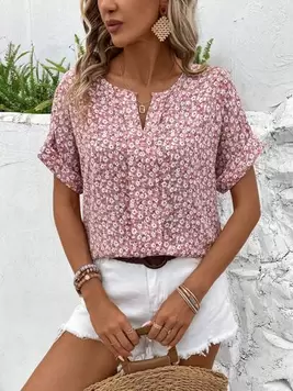 Oferta de SHEIN LUNE Camisa De Mujer Con Estampado Floral Rosa Romántico por 6,37€ en SheIn