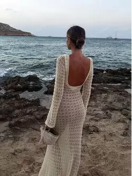 Oferta de Vestido largo de punto transparente y calado, con diseño de espalda al descubierto, de color beige sólido, con ajuste ceñido y estilo simple y atmosférico para primavera y verano, ideal para tempor... por 10,14€ en SheIn