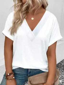 Oferta de SHEIN Camiseta de mujer casual de manga corta con cuello en V y dobladillo curvo, versátil y de talla grande por 6,74€ en SheIn