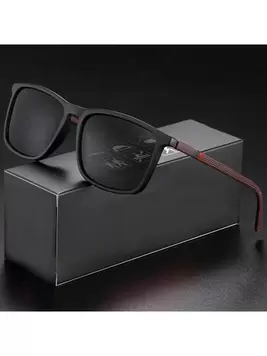 Oferta de Gafas de moda deportivas polarizadas para hombres, marco cuadrado ligero y cómodo para uso casual, una opción de regalo ideal por 2,75€ en SheIn