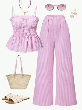 Oferta de Streecool Kids Conjunto de 2 piezas: Top de tirantes con volantes y rayas y pantalones para adolescentes por 16,49€ en SheIn