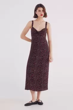 Oferta de Vestido midi tirantes estampado por 39,99€ en Springfield