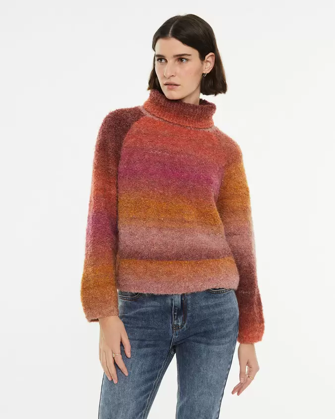 Oferta de Jersey grueso tie dye cuello alto por 29,98€ en System Action