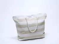 Oferta de BOLSA PLAYA RAYAS BEIGE 57X15X42 por 18,99€ en Tiendas Mi Casa