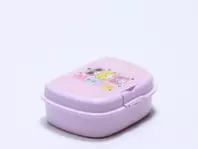 Oferta de FIAMBRERA INFANTIL 1000ML ROSA por 2,49€ en Tiendas Mi Casa