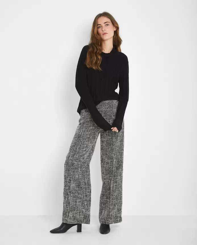 Oferta de Pantalón Tweed por 69,95€ en Trucco