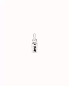 Oferta de Sterling silver-plated charm with the word “love” por 25€ en Uno de 50