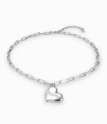 Oferta de Sterling silver-plated short necklace with medium sized link chain and medium sized heart por 170€ en Uno de 50