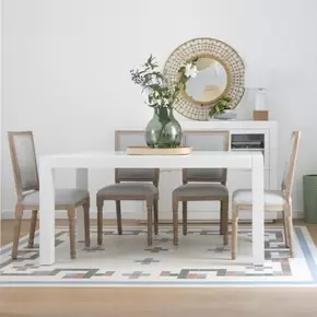 Oferta de Gael mesa de comedor extensible rectangular 140/190 de madera lacada en blanco por 417€ en Banak Importa