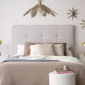 Oferta de Maira cabecero tapizado beige para cama de 140 por 129€ en Banak Importa