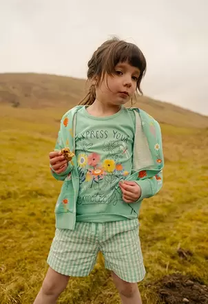 Oferta de Bermudas de popelín para bebé niña en color verde con estampado de cuadros por 19,95€ en Boboli