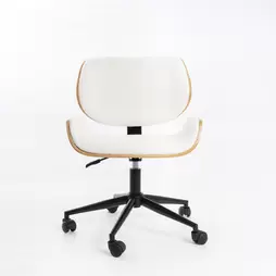 Oferta de Silla de oficina blanca Sidena 54x54cm por 179€ en Casa Viva