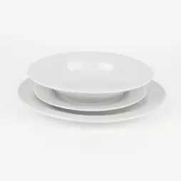 Oferta de Vajilla de 18 piezas de porcelana Circle por 57,99€ en Casa Viva