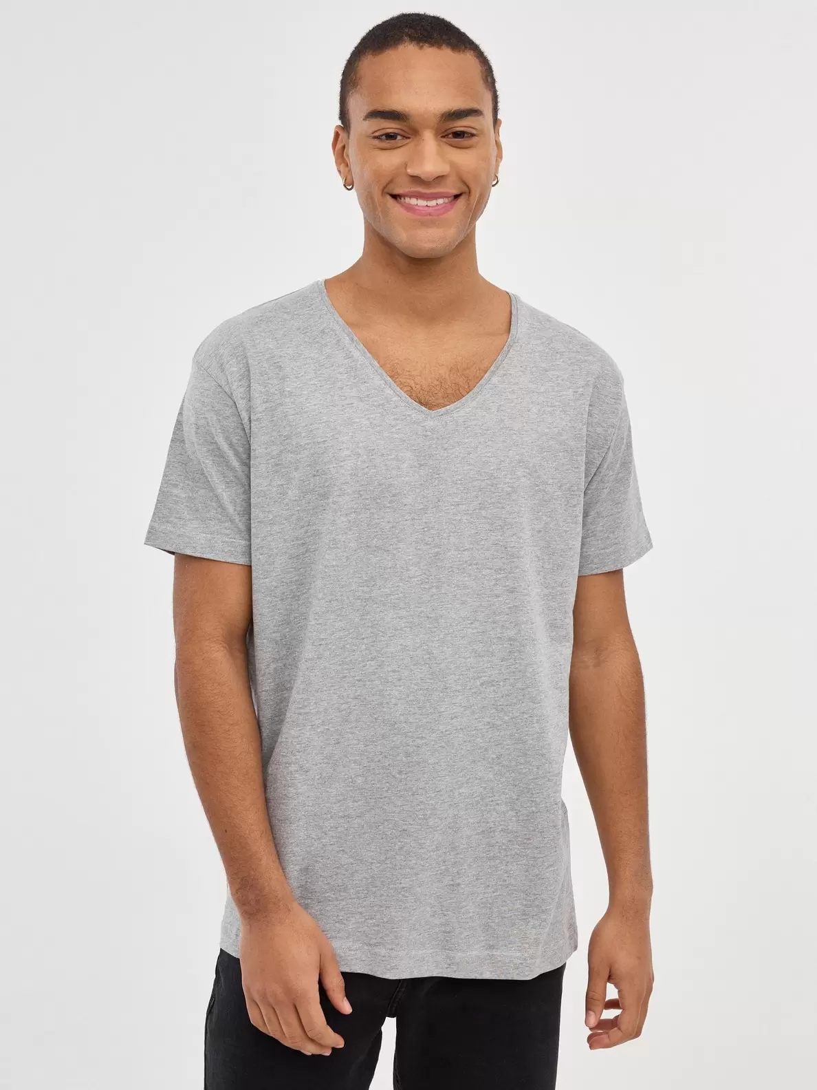 Oferta de Camiseta básica cuello pico por 5,99€ en Inside