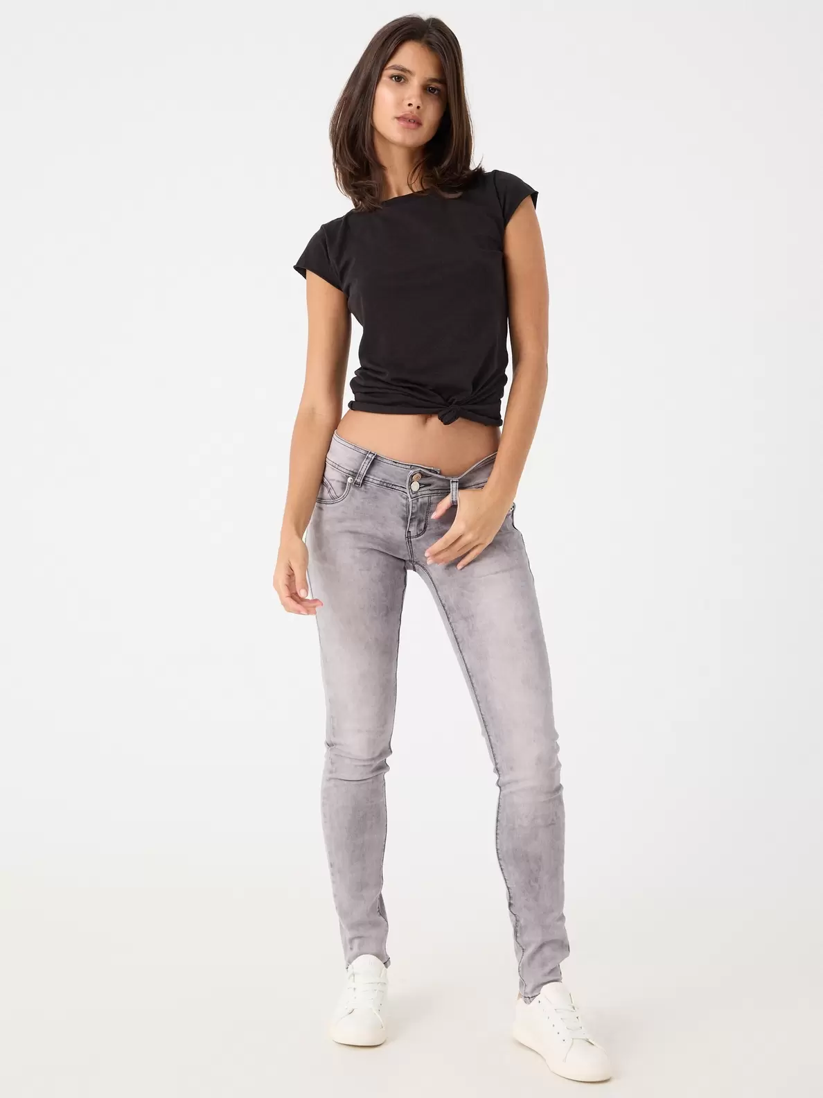 Oferta de Jeans skinny efecto lavado... por 14,99€ en Inside