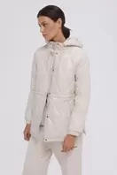 Oferta de Parka larga acolchada con capucha por 95,4€ en Cortefiel