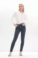 Oferta de Pantalones vaqueros Sensational por 29,99€ en Cortefiel