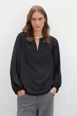 Oferta de Blusa tejido textura por 19,99€ en Cortefiel