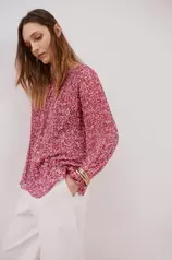 Oferta de Blusa plisada escote pico por 29,99€ en Cortefiel