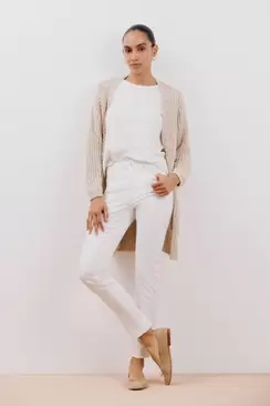 Oferta de Sensational Slim Color Jeans por 29,99€ en Cortefiel