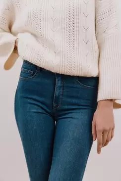 Oferta de Sensational Slim Jeans por 29,99€ en Cortefiel