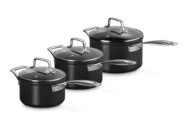 Oferta de Set de 3 cazos de Cerámica Antiadherente por 429€ en Le Creuset