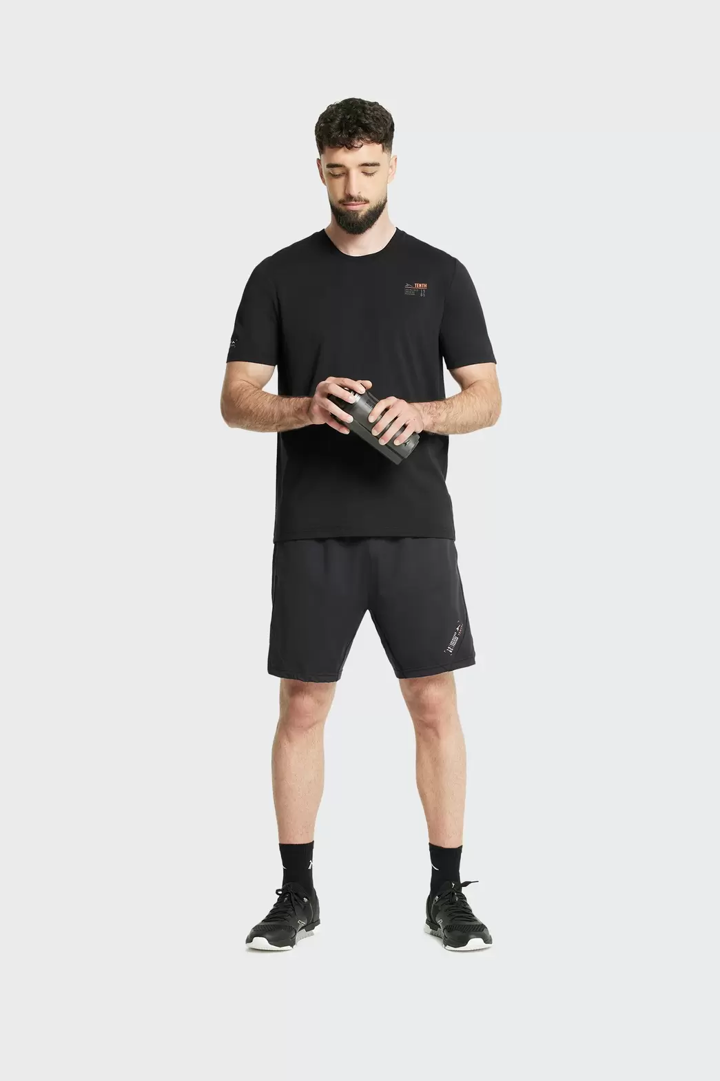 Oferta de SHORT TRAINING Tenth TRAIN HOMBRE 0 por 12,99€ en Décimas