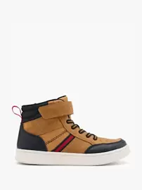 Oferta de Sneakers tipo bota por 24,99€ en Deichmann