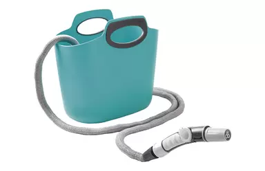 Oferta de Manguera extensible aquapop azul hasta 30 m con accesorios por 57,3€ en Cofac