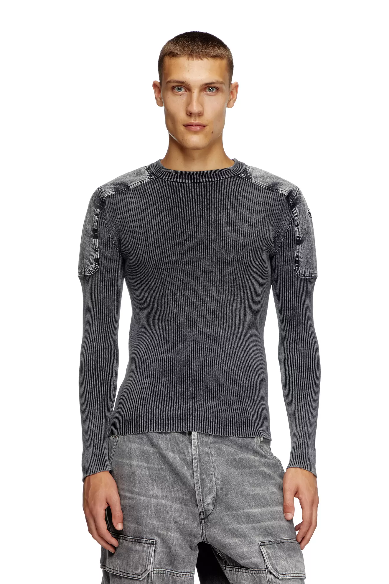 Oferta de Jersey con paneles de denim en los hombros por 295€ en Diesel