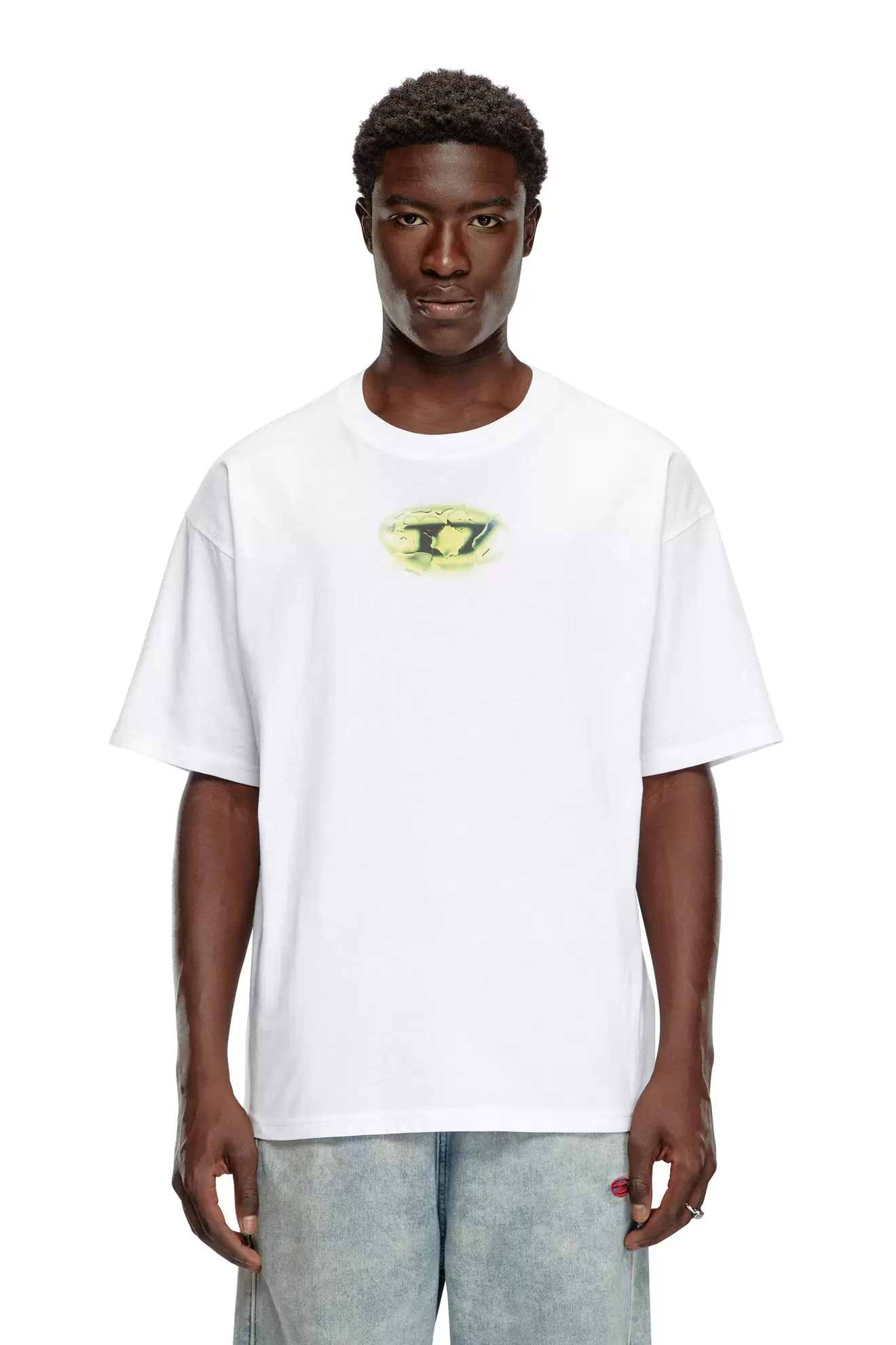 Oferta de Camiseta con logotipo con efecto brillante por 85€ en Diesel