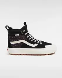 Oferta de Zapatillas impermeables MTE Sk8-Hi por 101,5€ en Vans