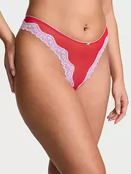Oferta de Tanga de pernera alta de malla con ribete de encaje Tease por 7,99€ en Victoria's Secret
