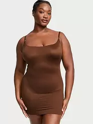 Oferta de Vestido estilo camisón con FeatherSoft™ Innovation BODYWEAR by Victoria por 18,99€ en Victoria's Secret