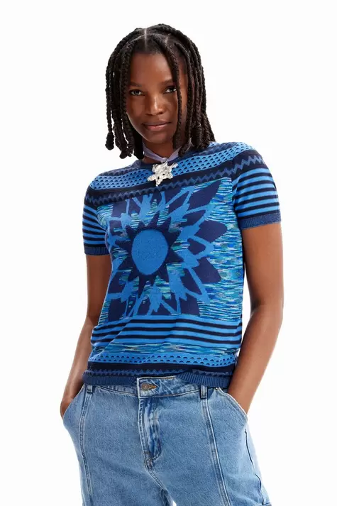 Oferta de New collection Camiseta punto flor por 69,95€ en Desigual