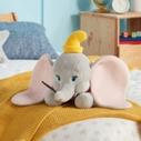 Oferta de Peluche Dumbo volador, Disney Store por 32,9€ en Disney