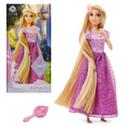 Oferta de Muñeca clásica Rapunzel, Enredados, Disney Store por 18,9€ en Disney