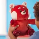Oferta de Peluche panda Mei, Red, Disney Blissful Buddies (29 cm) por 25€ en Disney