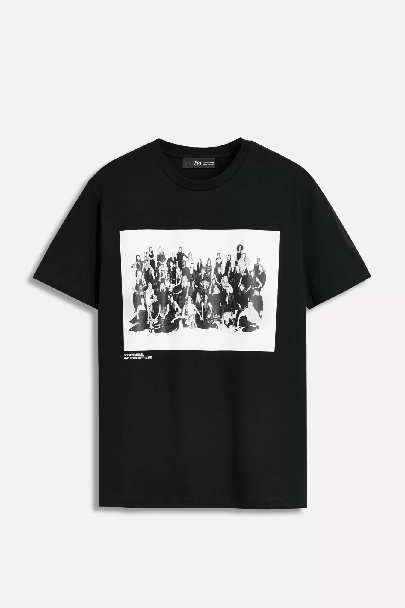 Oferta de CAMISETA FOTOGRÁFICA STEVEN MEISEL 50TH ANNIVERSARY por 22,95€ en ZARA
