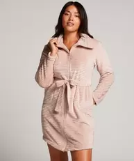 Oferta de Albornoz Zip Fleece por 39,99€ en Hunkemoller