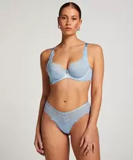 Oferta de Brasileña Isabella por 10€ en Hunkemoller