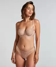 Oferta de Braguita brasileña Anya por 18,99€ en Hunkemoller