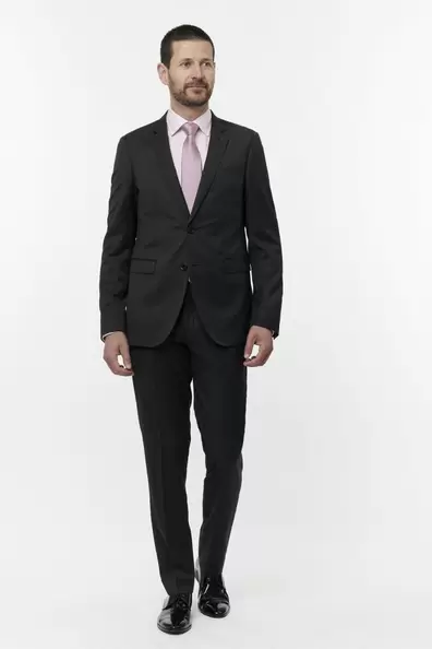 Oferta de Traje Slim Fit Falso Liso por 435€ en Florentino