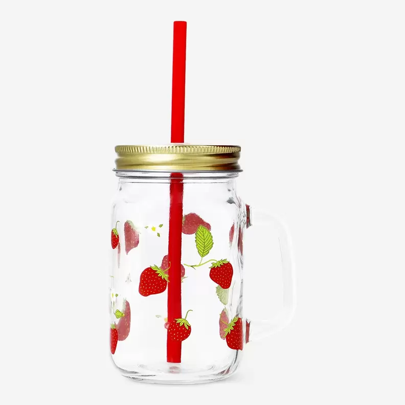 Oferta de Taza con estampado de bayas y pajita - 450 ml por 2,5€ en Flying Tiger