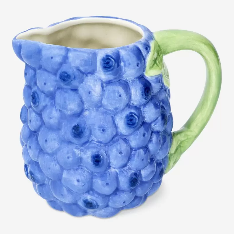 Oferta de Jarra con forma de arándanos - 500 ml por 7€ en Flying Tiger