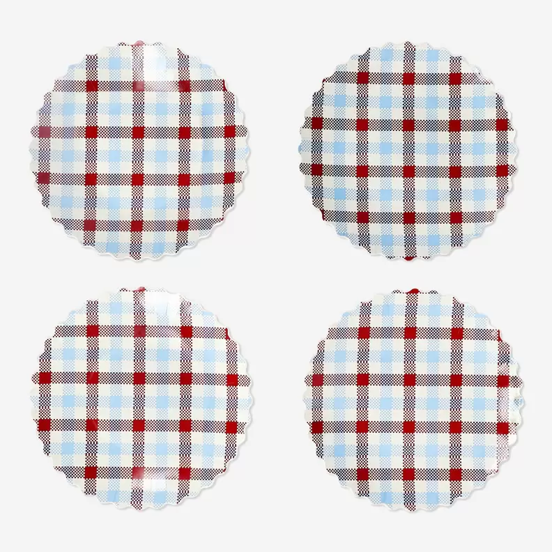 Oferta de Platos de picnic a cuadros - 4 pzas por 4,5€ en Flying Tiger